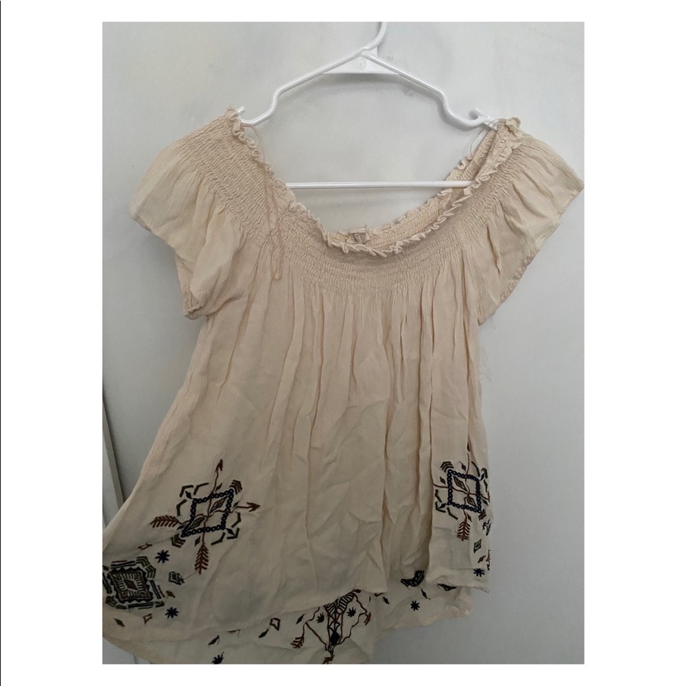 Blouse - Picture 2 of 3
